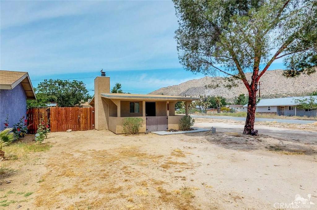 Yucca Valley, CA 92284,7048 Cholla AVE