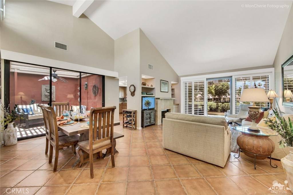 Palm Desert, CA 92260,273 Santa Barbara CIR