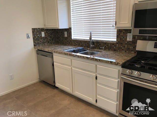 La Quinta, CA 92253,44180 Carmen PL