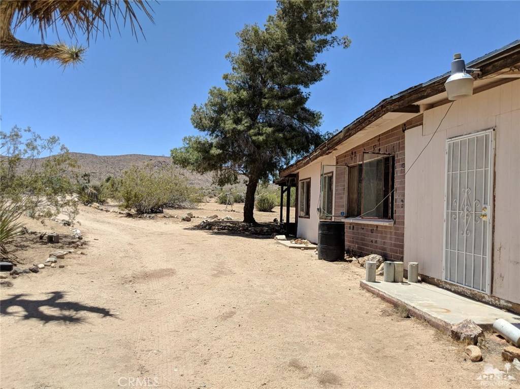 Yucca Valley, CA 92284,5437 Paradise View RD