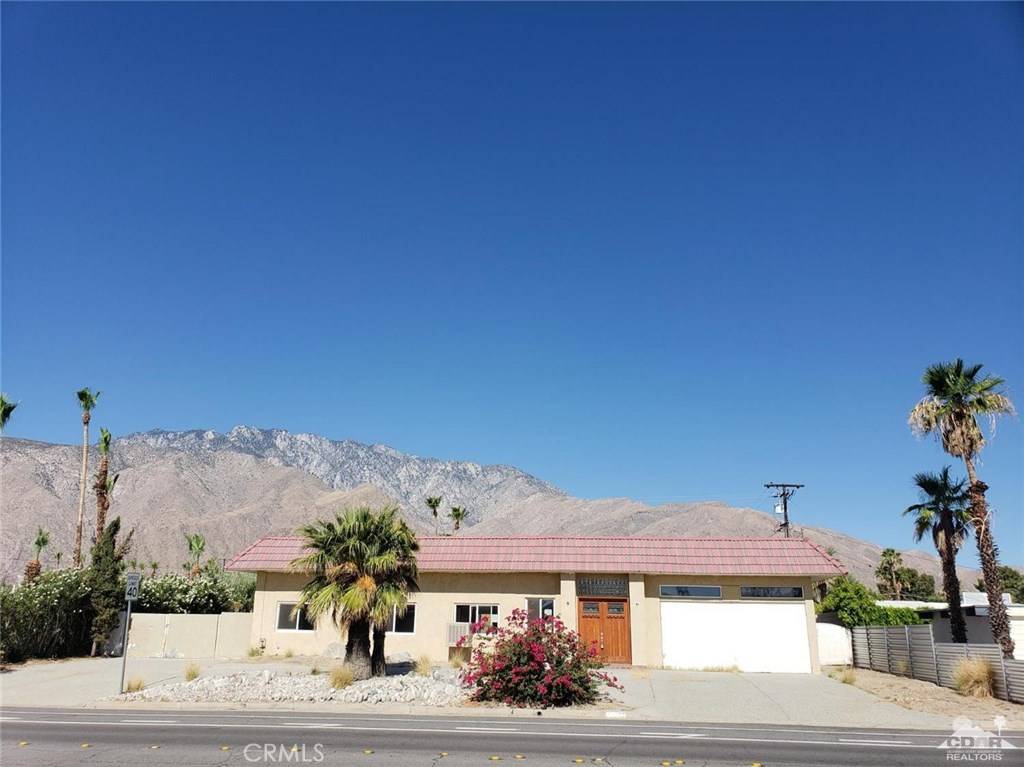 Palm Springs, CA 92262,2453 N Avenida Caballeros