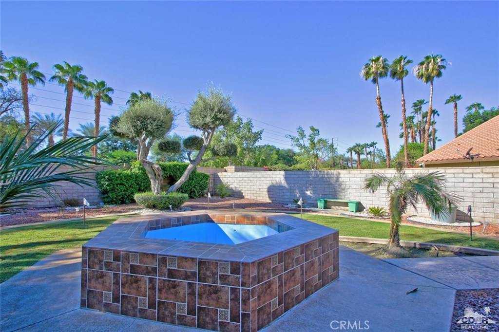 Palm Desert, CA 92211,76801 Manor LN