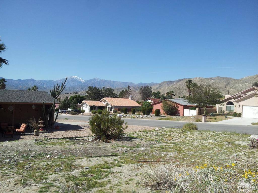 Desert Hot Springs, CA 92201,3303 Avenida Barona