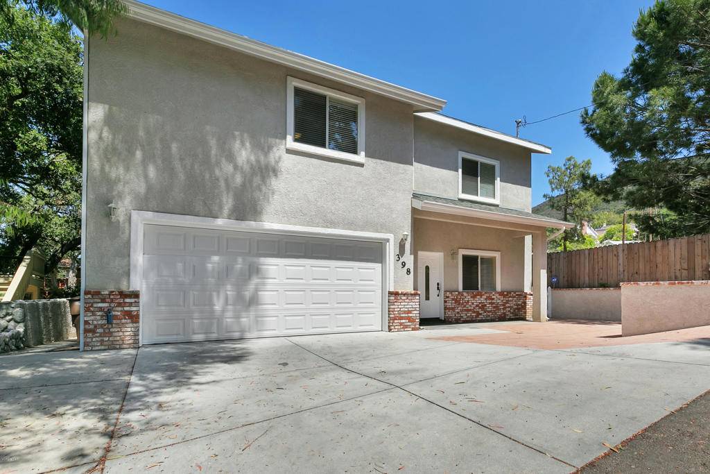 Newbury Park, CA 91320,398 Rudolph DR