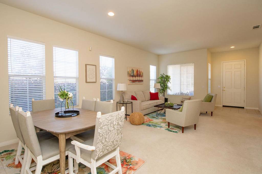 Newbury Park, CA 91320,4894 Via Camino