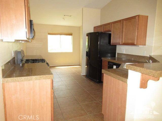 Thousand Palms, CA 92276,30622 Via Pared