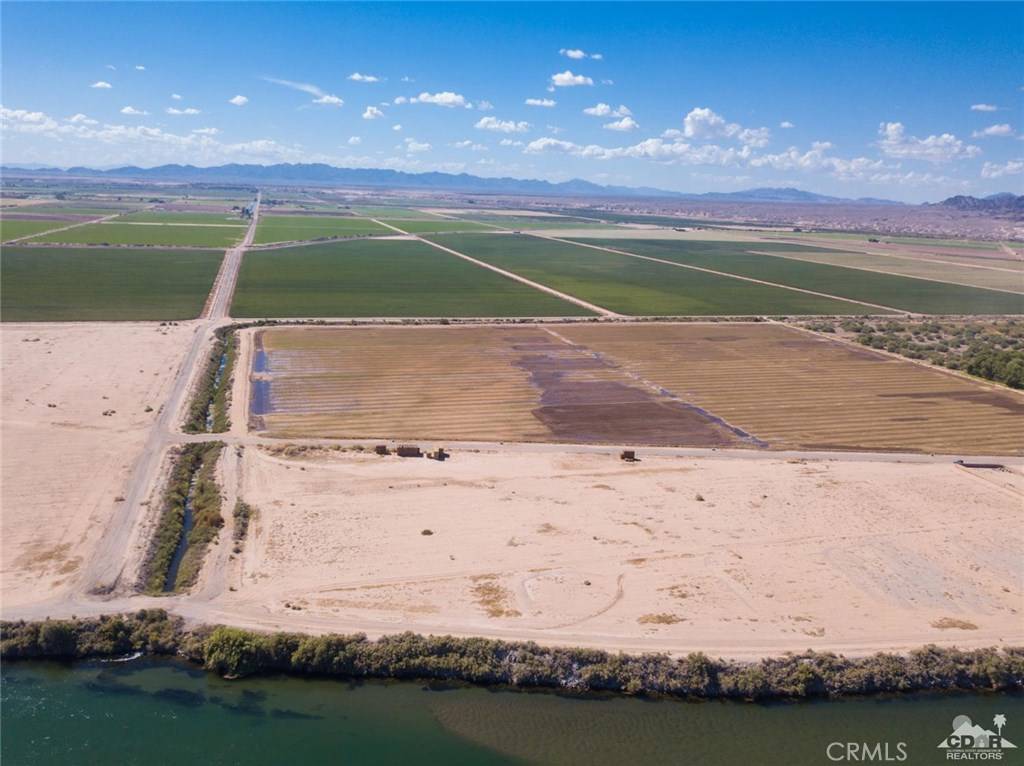 Blythe, CA 92225,0 2.5 Acres near 4th AVE