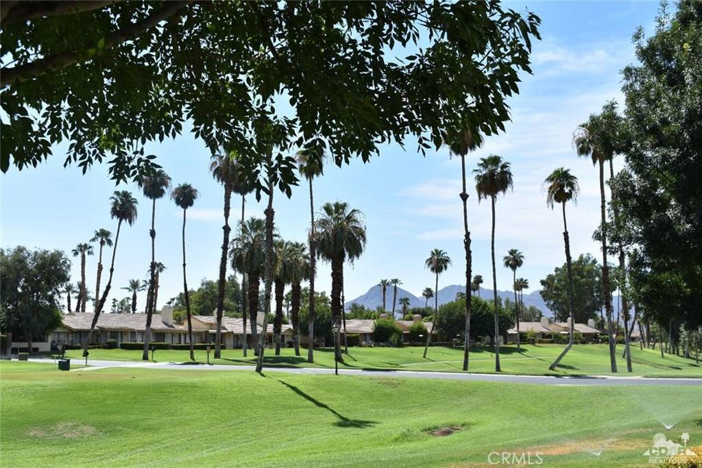 Palm Desert, CA 92260,276 Serena DR