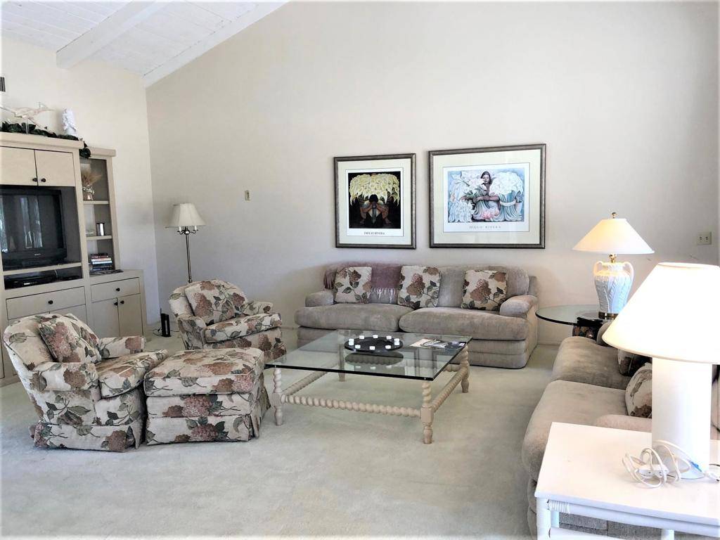 La Quinta, CA 92253,49737 Anacapa CIR