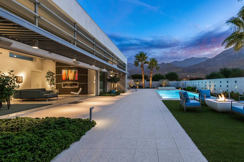 Palm Springs, CA 92264,785 E Bogert TRL