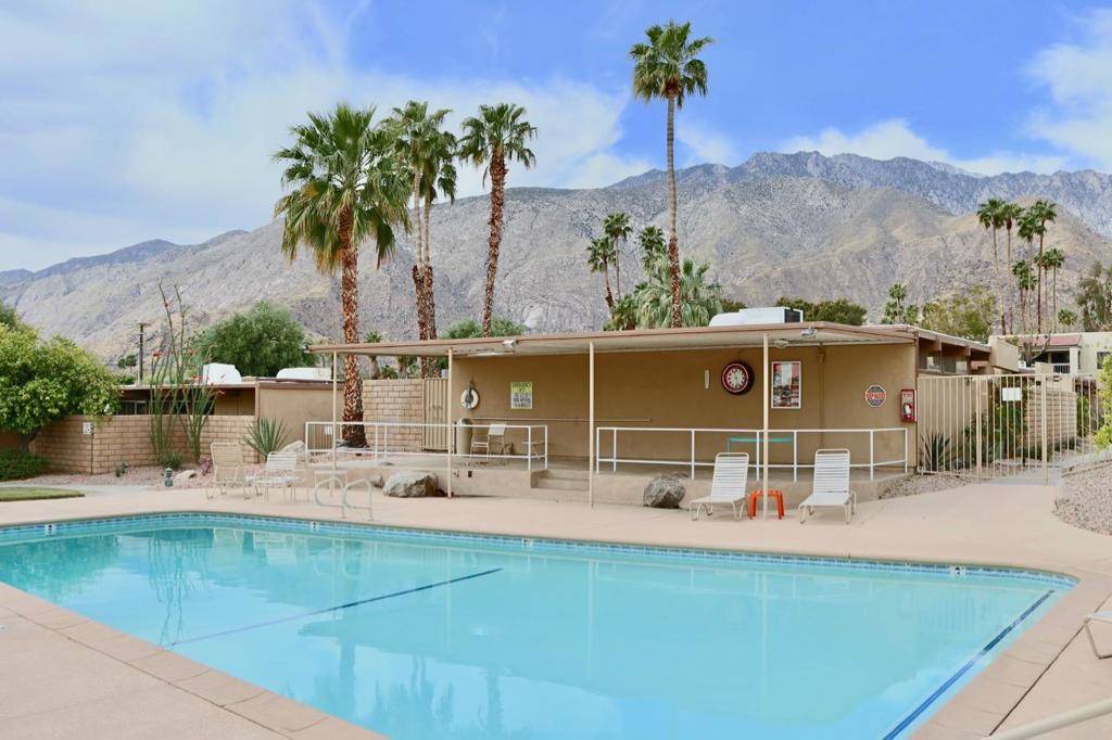 Palm Springs, CA 92262,611 E Louise DR