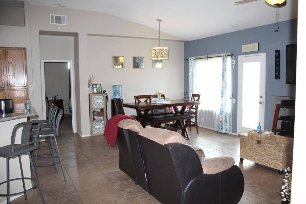 Thousand Palms, CA 92276,31581 Via Ventana