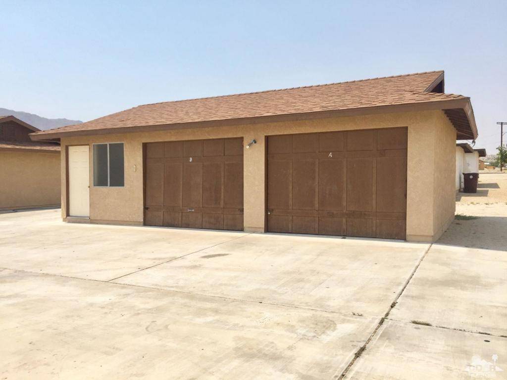 29 Palms, CA 92277,74017 Cactus DR