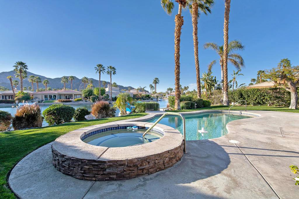 La Quinta, CA 92253,47635 Via Florence