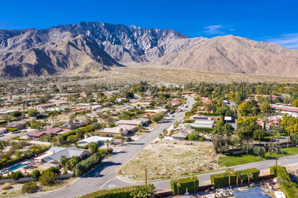 Palm Springs, CA 92262,400 Santa Catalina RD