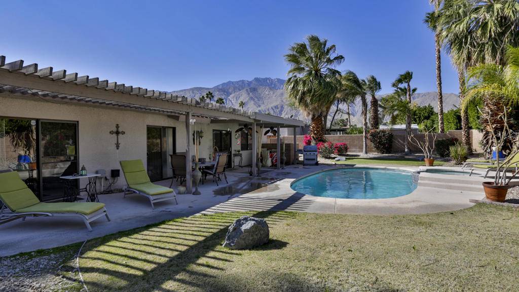 Palm Springs, CA 92262,1110 E El Conquistador