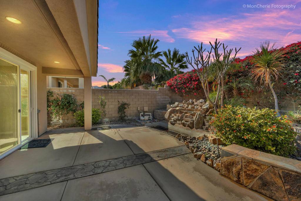 La Quinta, CA 92253,60215 Desert Rose DR