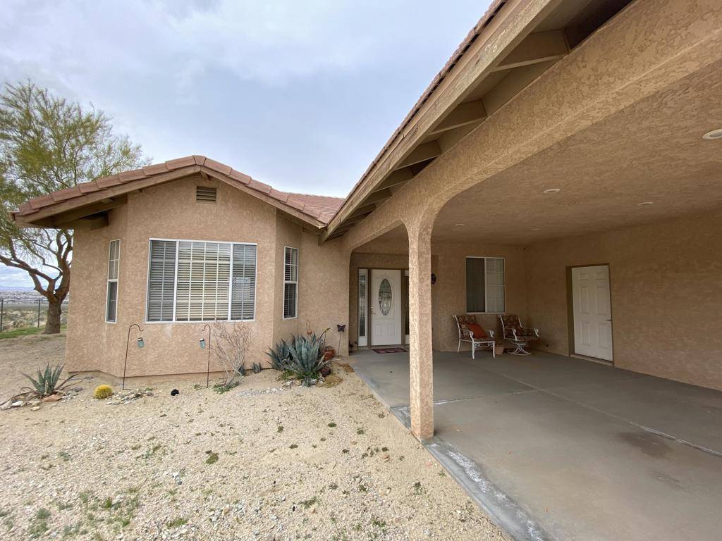 29 Palms, CA 92277,74384 Rocky RD