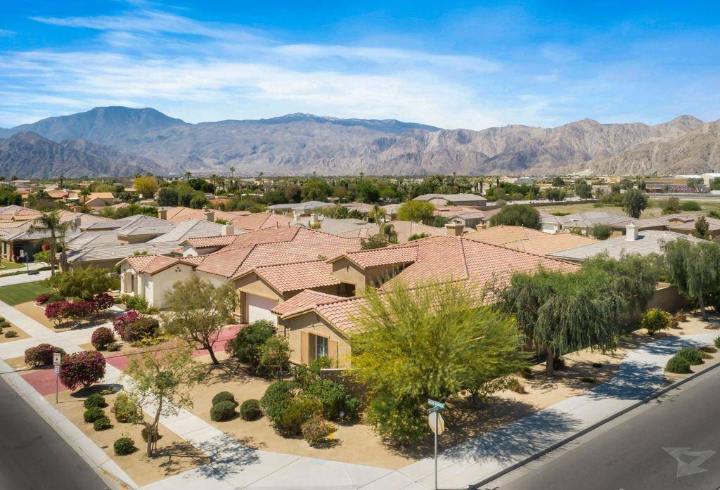 La Quinta, CA 92253,46007 Roadrunner LN