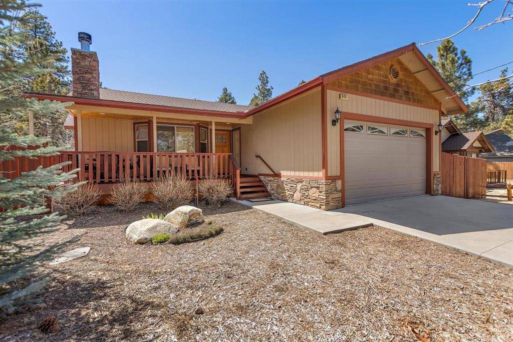 Sugarloaf, CA 92386,644 Sunset LN