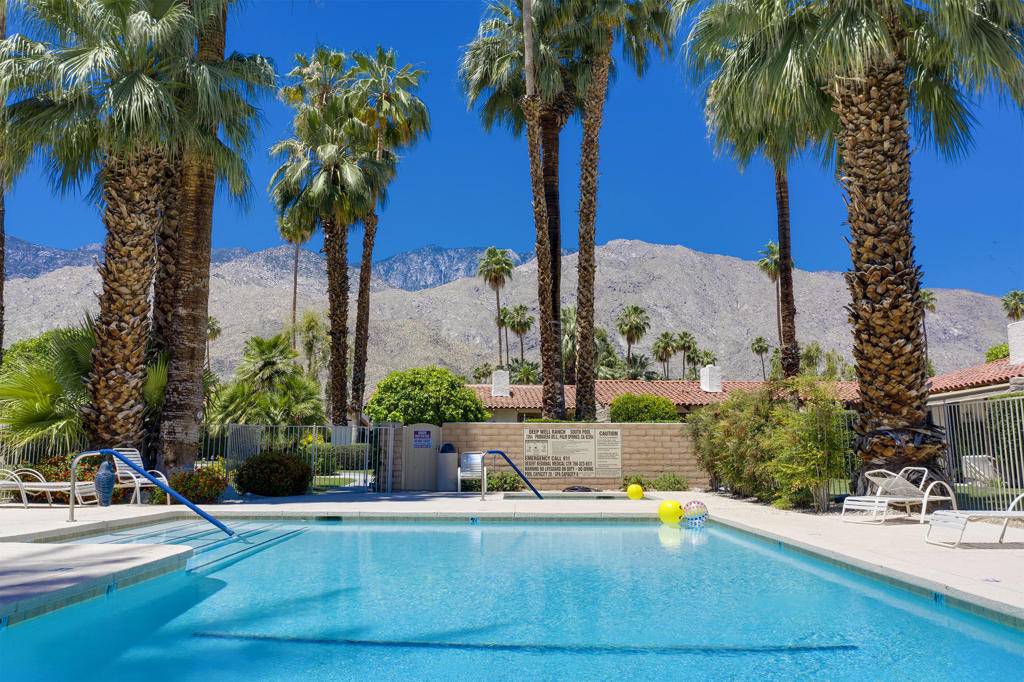 Palm Springs, CA 92264,1322 Verano DR