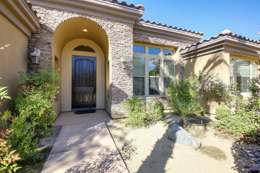 Bermuda Dunes, CA 92203,78482 Bent Canyon CT