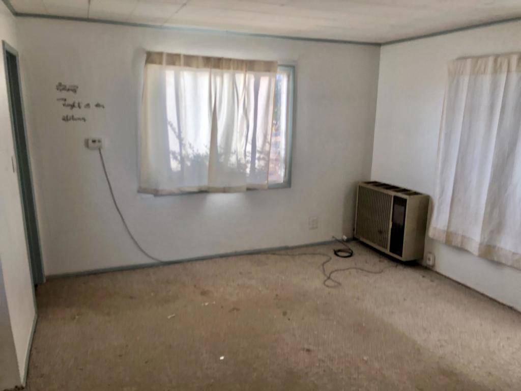 Landers, CA 92285,60170 Birdie LN