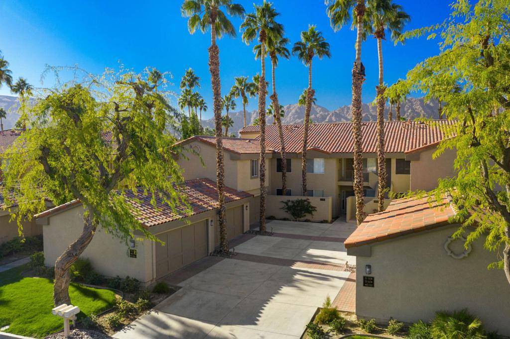 La Quinta, CA 92253,55571 Winged Foot