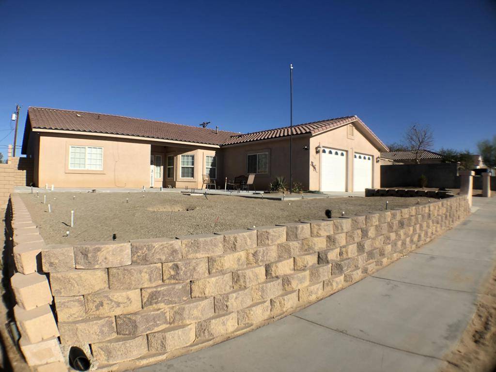 Thermal, CA 92274,2340 Falcon ST