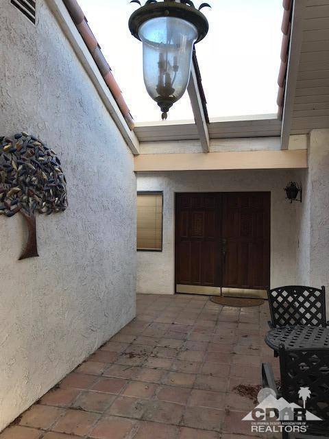 Rancho Mirage, CA 92270,37882 Los Cocos DR W