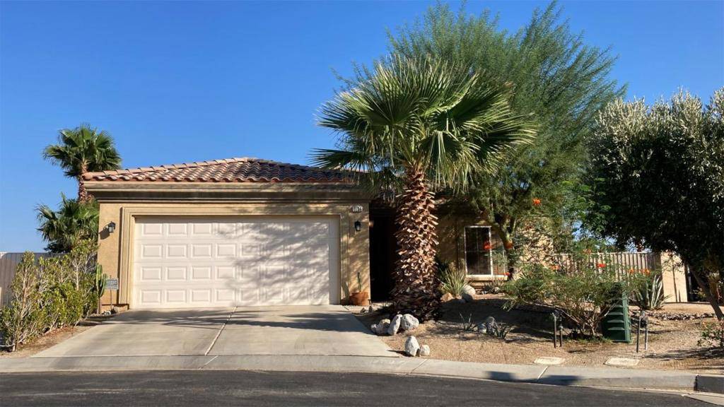 Palm Springs, CA 92262,3704 Meadow View