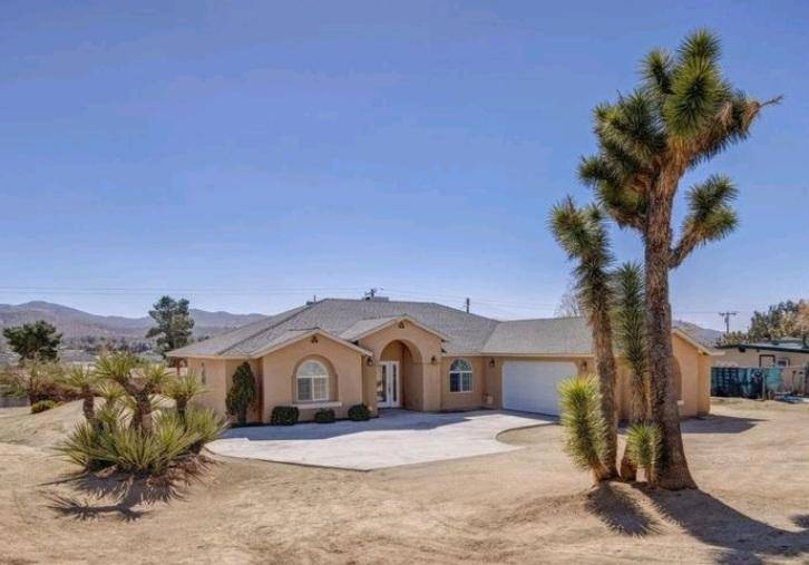 Yucca Valley, CA 92284,57465 Warren Way