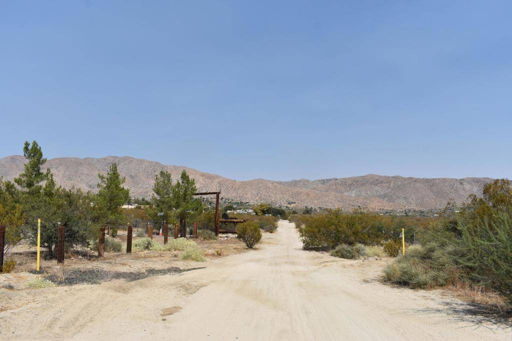 Morongo Valley, CA 92256,9845 Sundown TRL