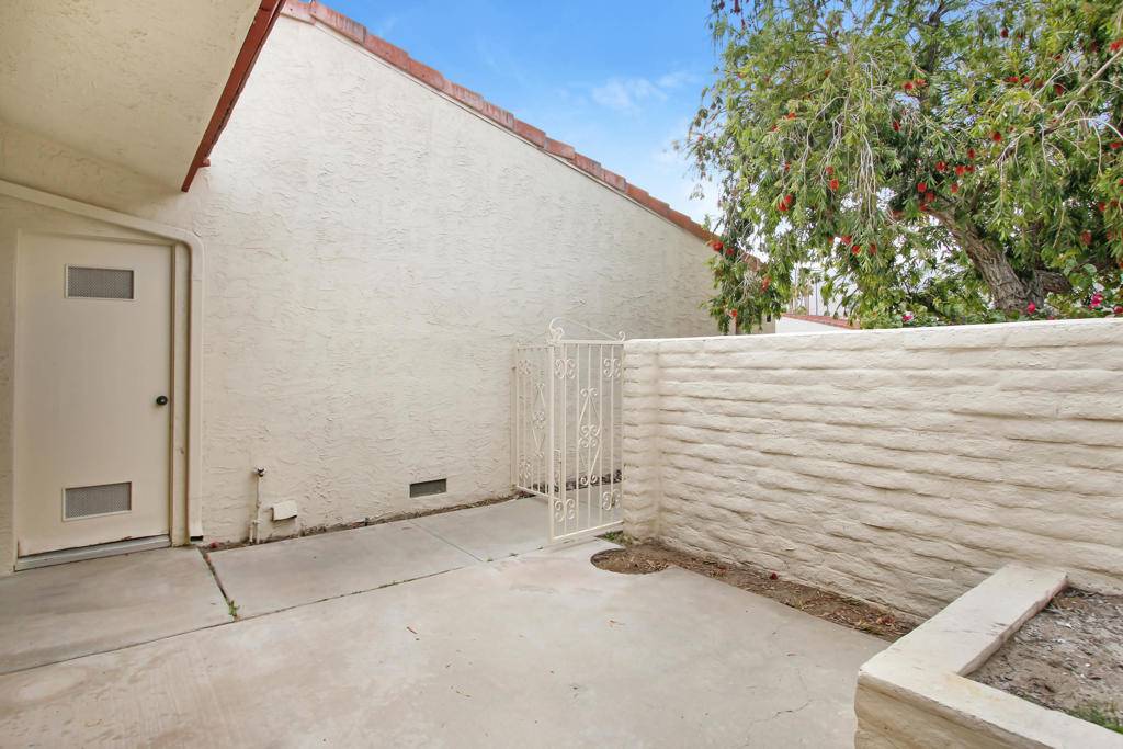 Palm Springs, CA 92264,1131 S La Verne WAY