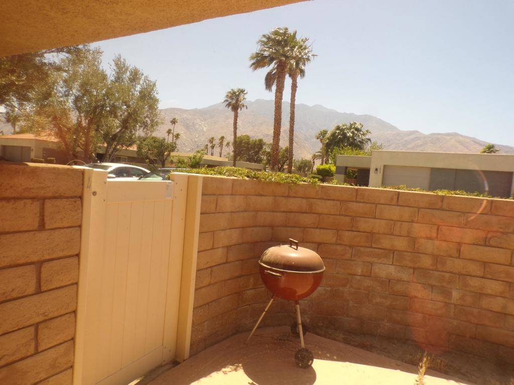 Palm Springs, CA 92262,1438 Sunflower CIR N