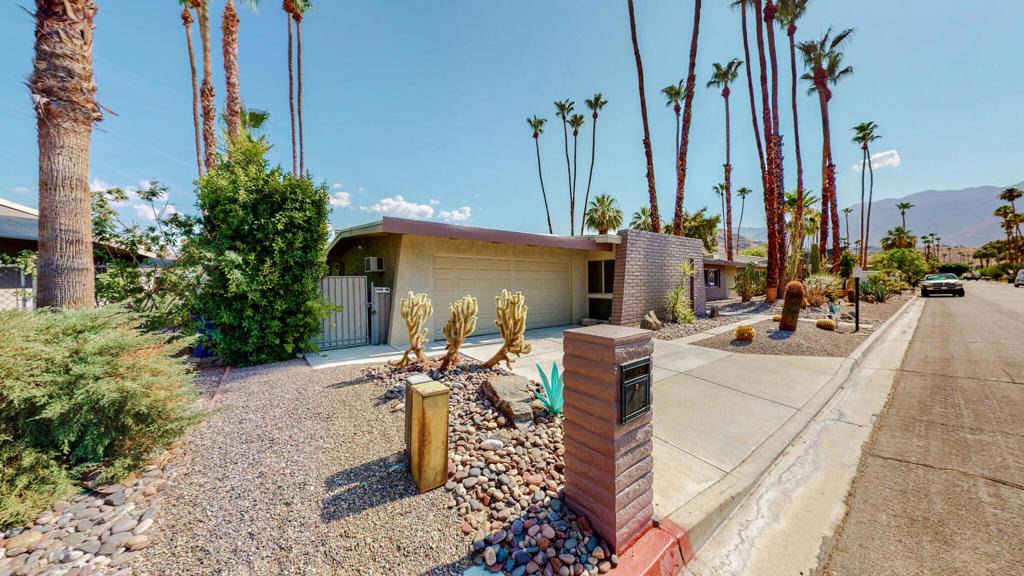 Palm Springs, CA 92264,5337 E Lakeside DR