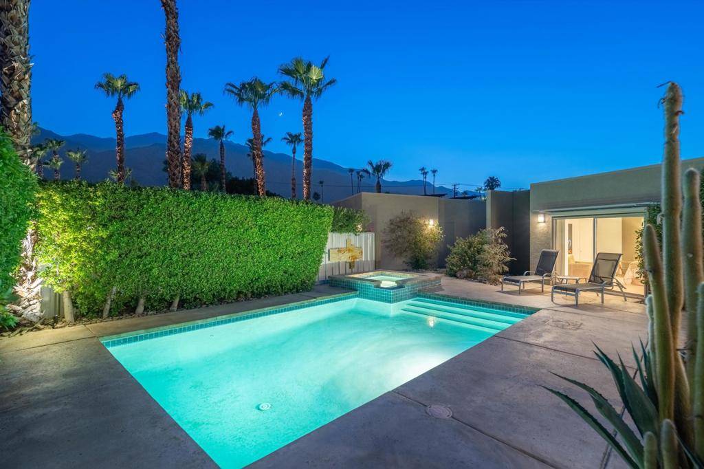 Palm Springs, CA 92264,644 Dunes CT