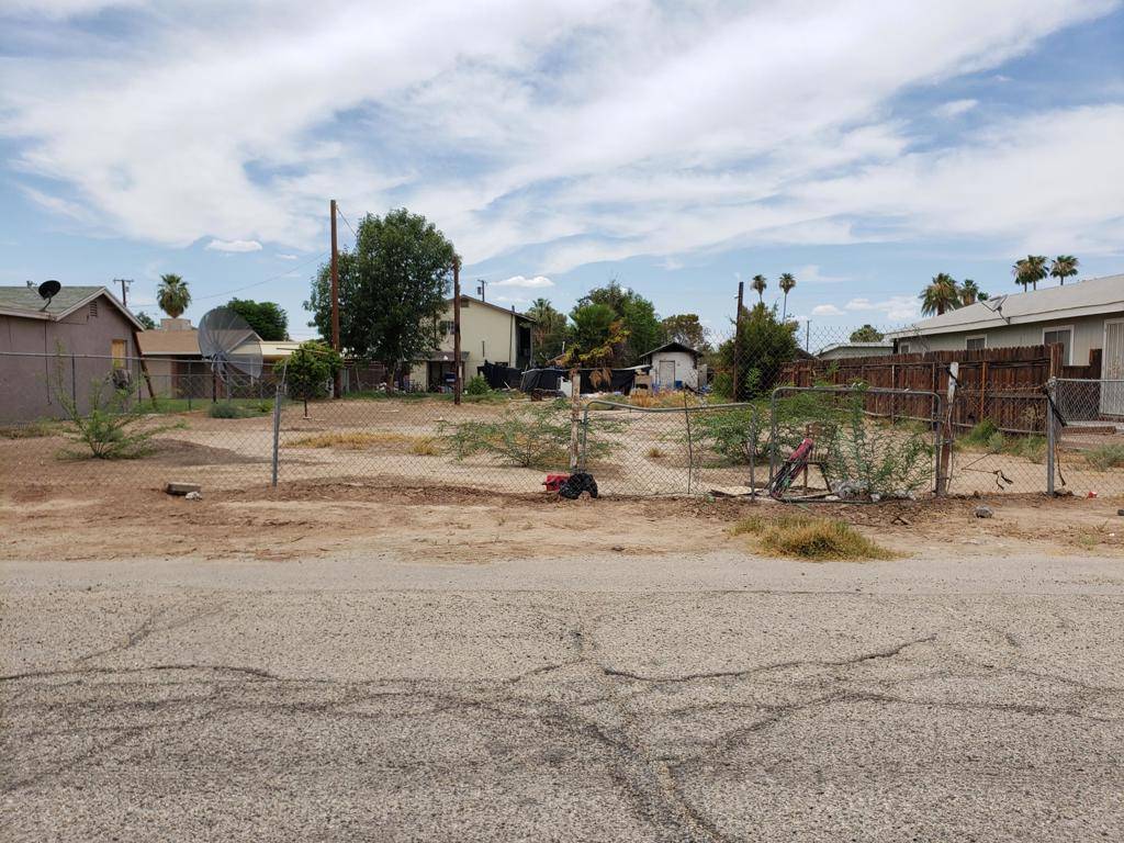 Blythe, CA 92225,430 N 3rd ST