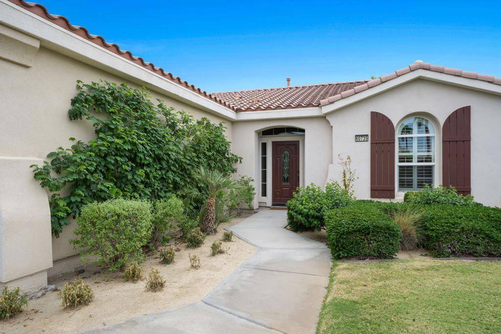 La Quinta, CA 92253,60735 Living Stone DR