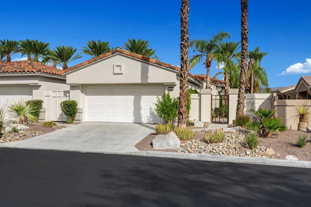 Palm Desert, CA 92211,404 Desert Holly DR