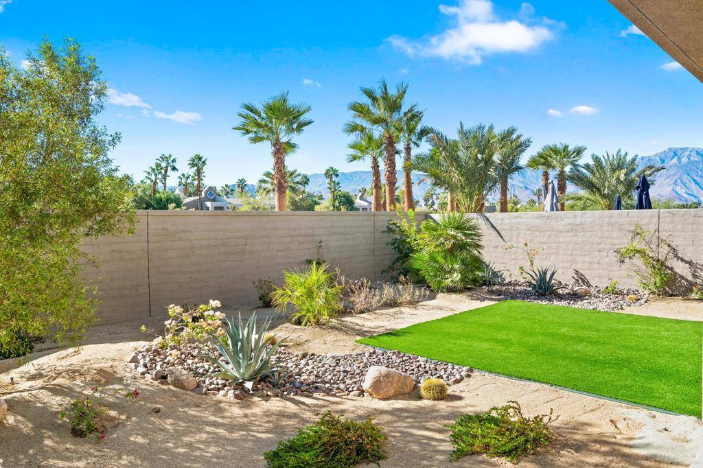 Rancho Mirage, CA 92270,67 Cabernet