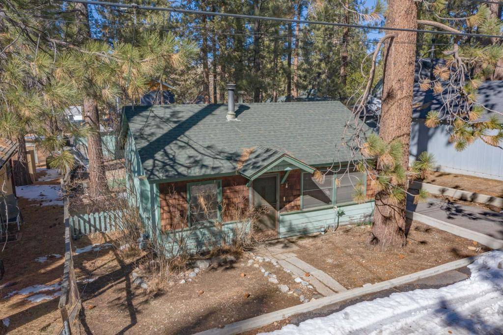 Big Bear, CA 92315,42618 Peregrine AVE