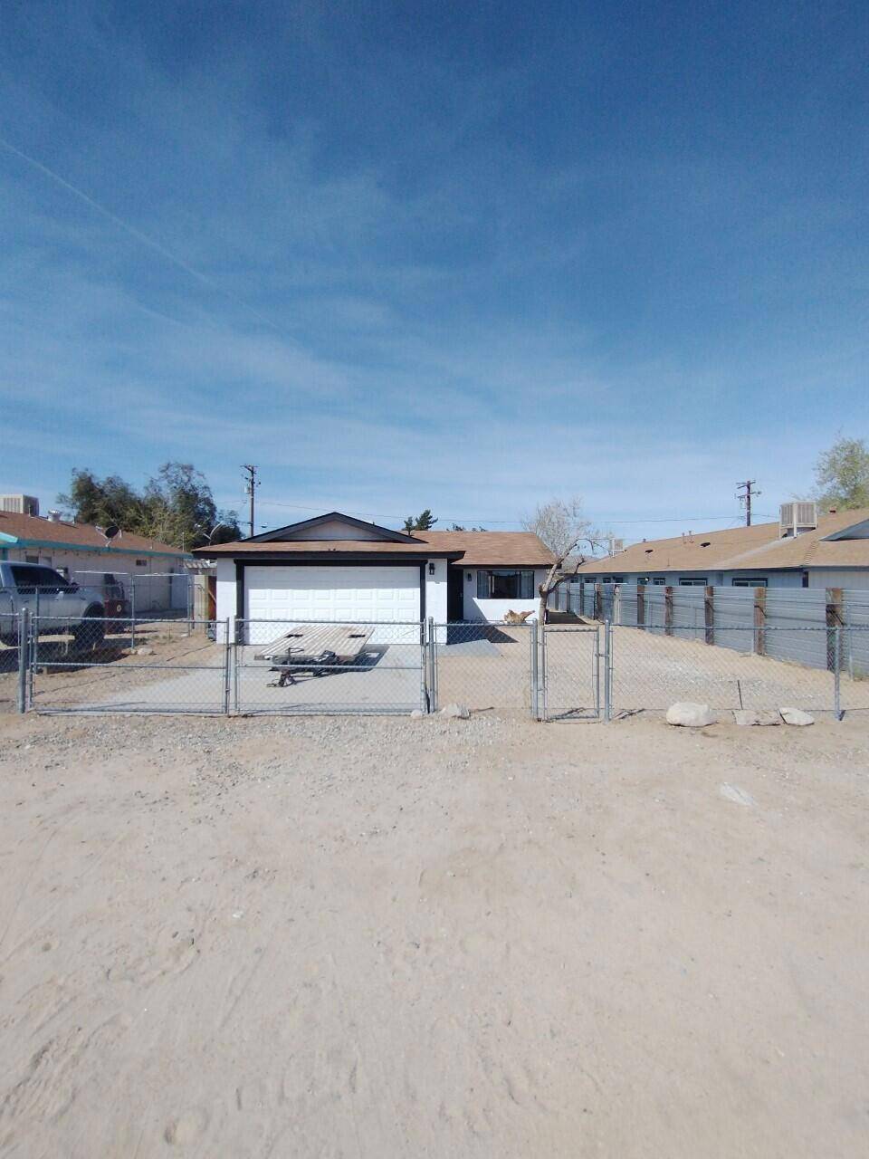 Joshua Tree, CA 92252,62044 Valley View CIR