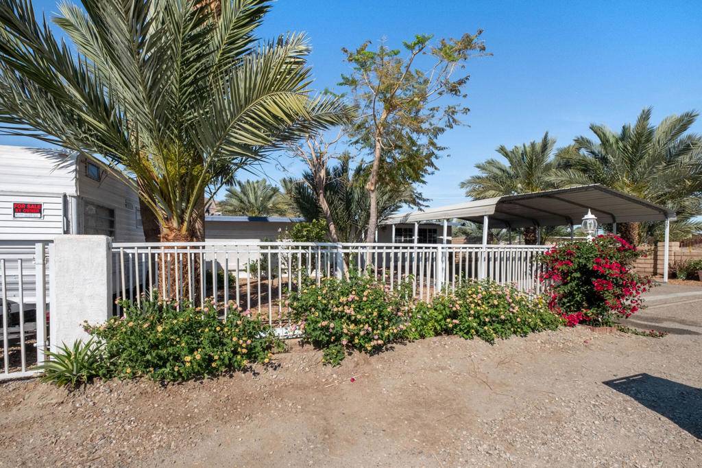 Desert Shores, CA 92274,3749 Catalina DR