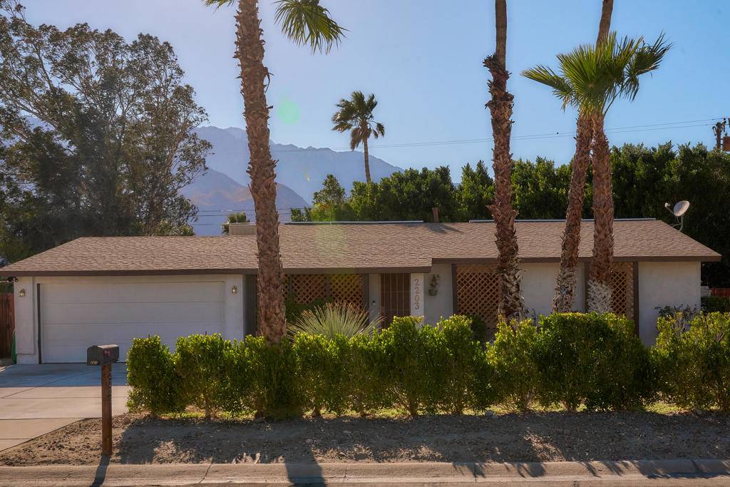 Palm Springs, CA 92262,2203 W Acacia RD