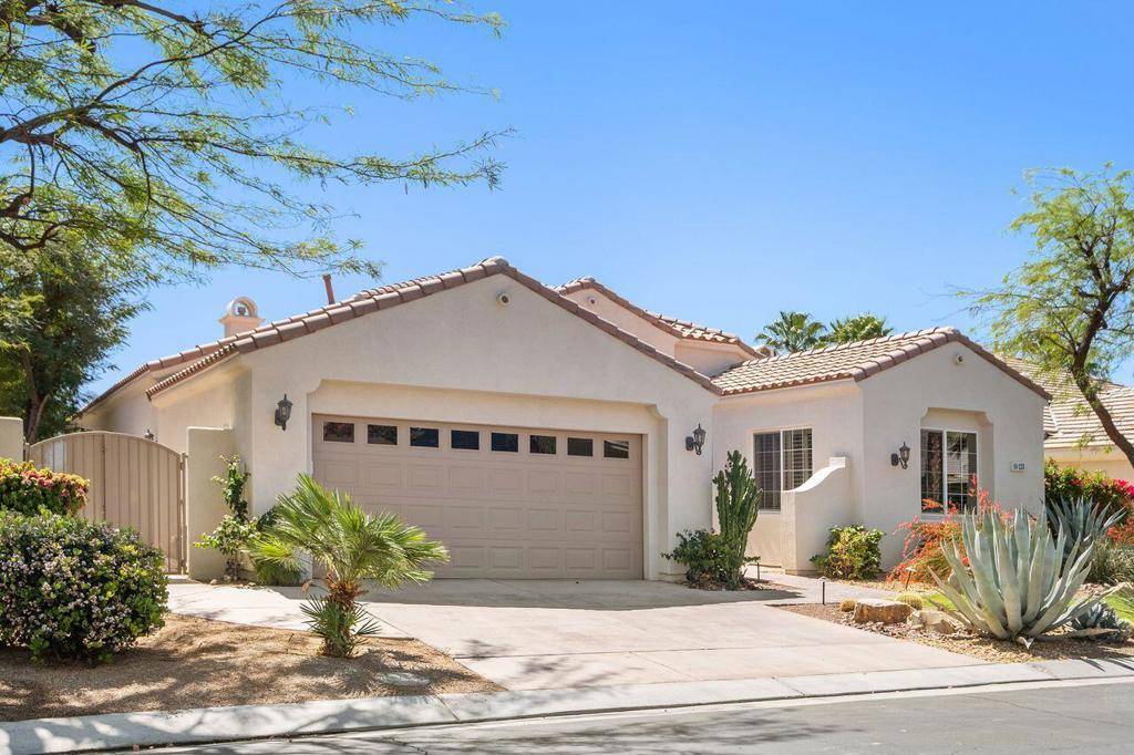 La Quinta, CA 92253,80233 Via Tesoro