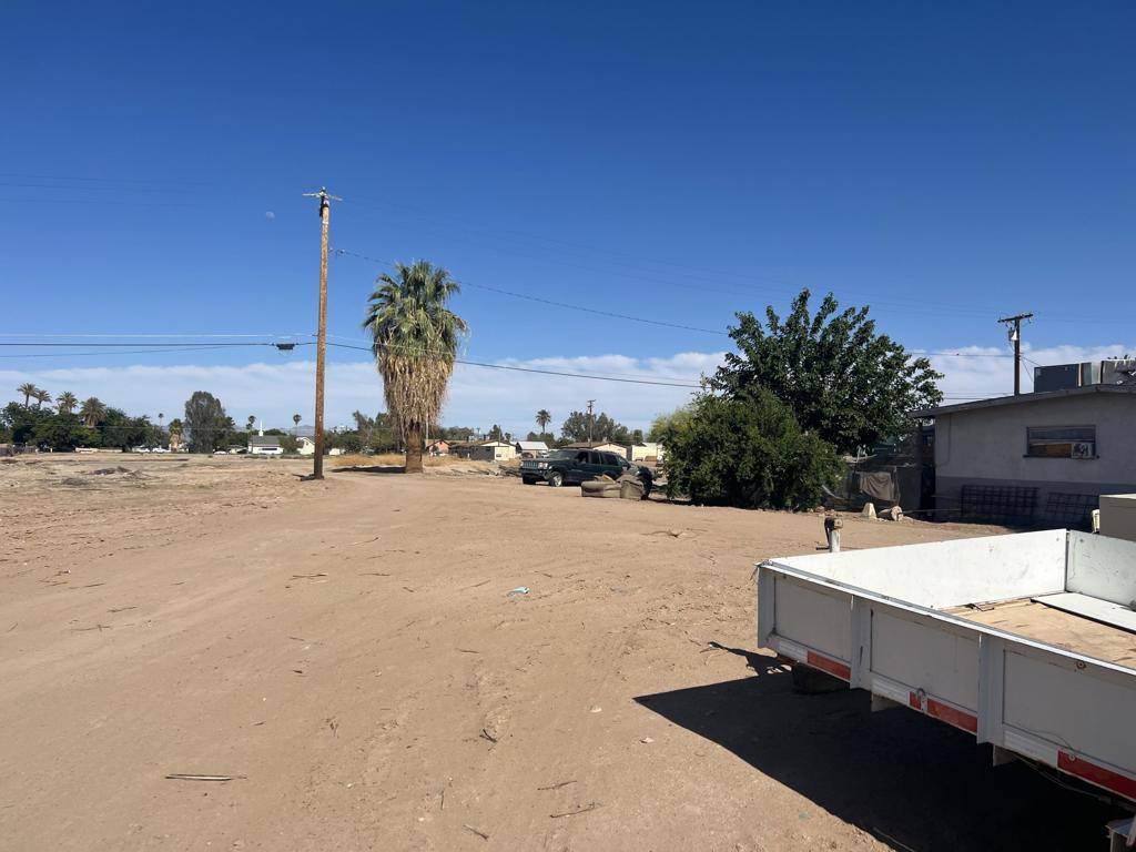 Blythe, CA 92225,0 .03 Ac Carlton AVE