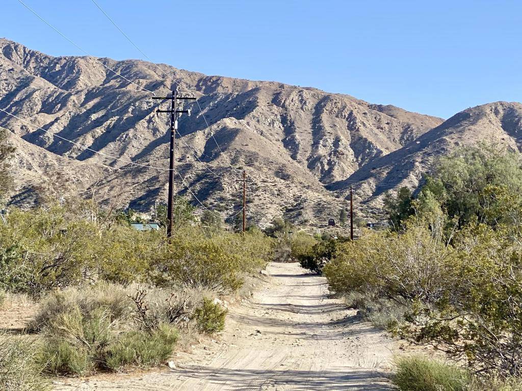 Morongo Valley, CA 92256,9376 Polaris WAY