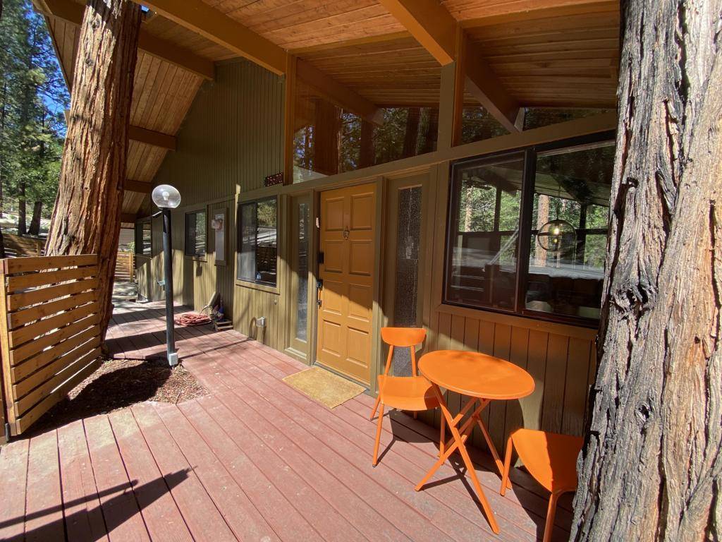 Idyllwild, CA 92549,25670 Cedar Glen DR