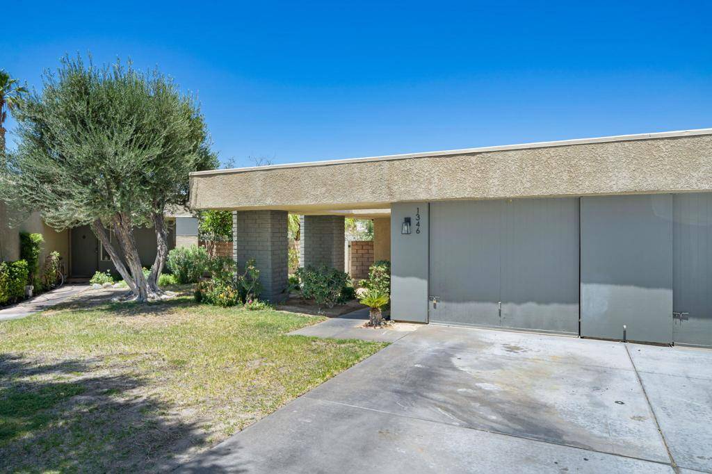 Palm Springs, CA 92262,1346 Sunflower Circle CIR N